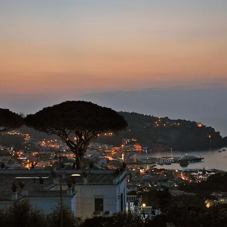 شقة فندقية Ischia La Sentinella