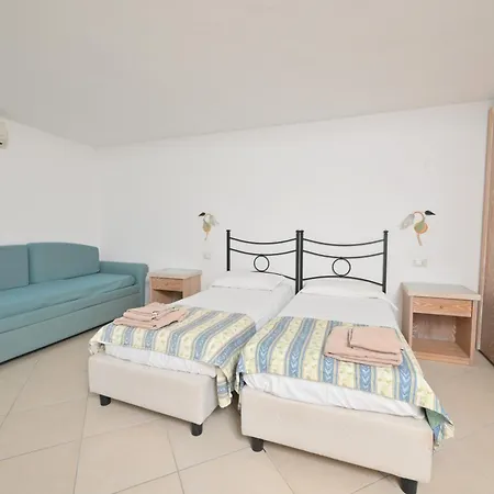 Ischia La Sentinella 3* كازاميتْشيولا تيرمي